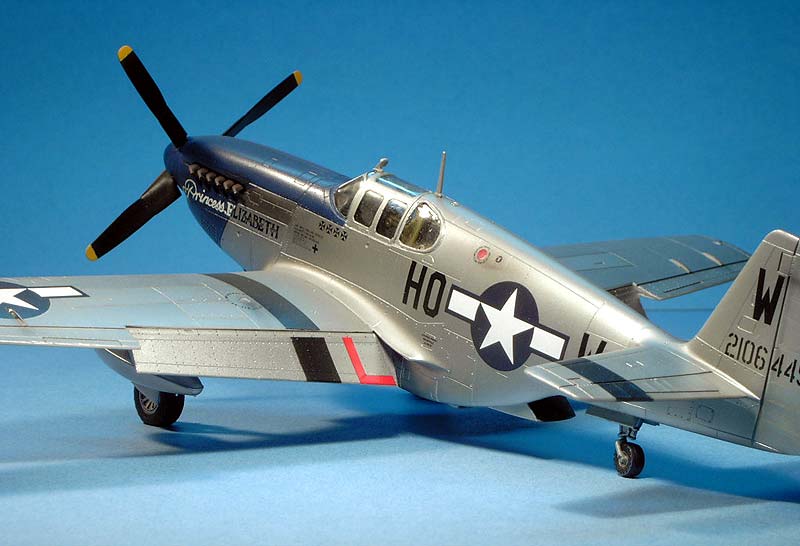 p-51elizabeth-037