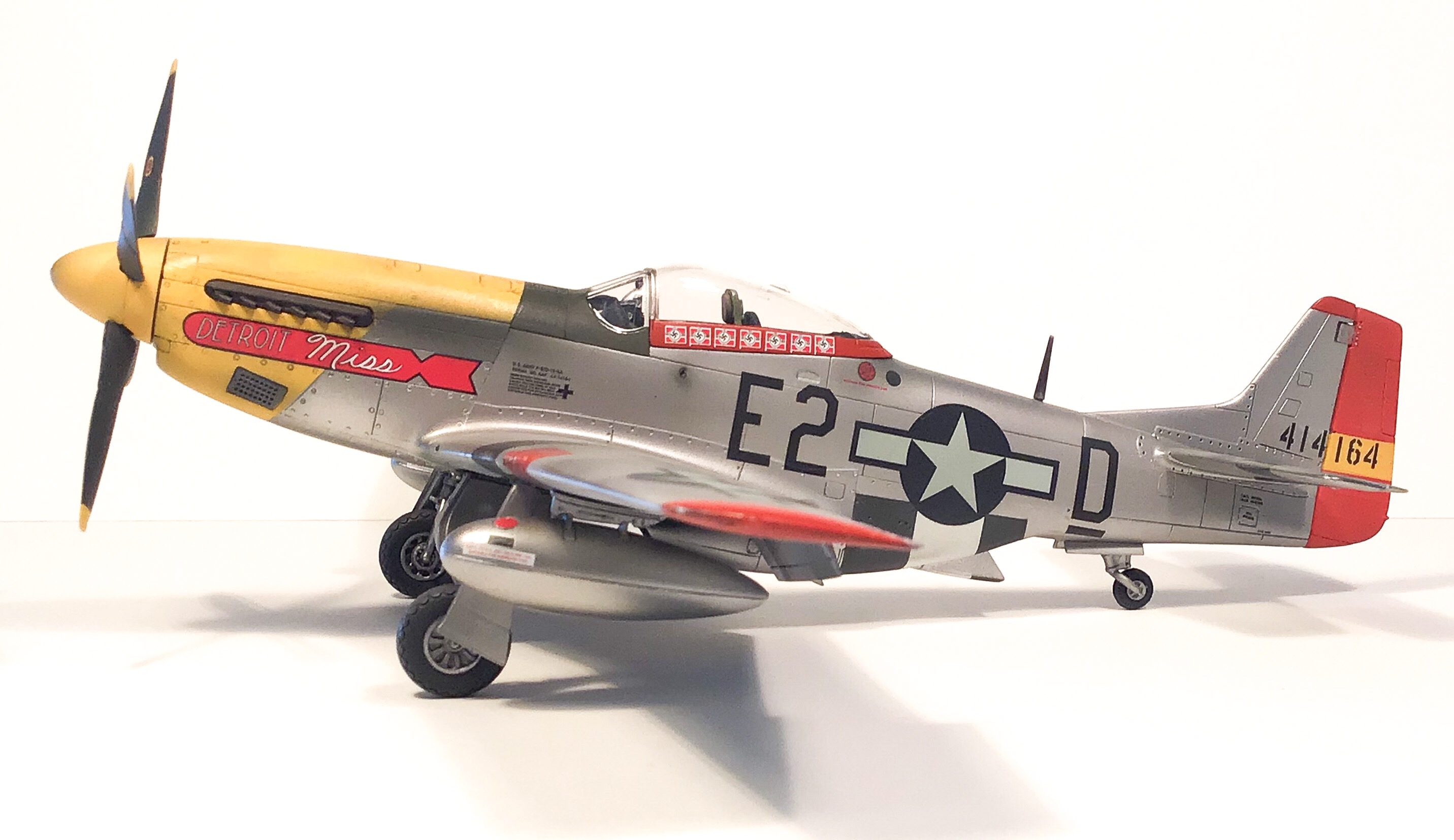 B128E108-125C-4C8A-9CDF-EF3488A7D93D